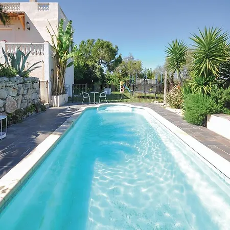Three-bedroom Holiday In * Αντίμπ